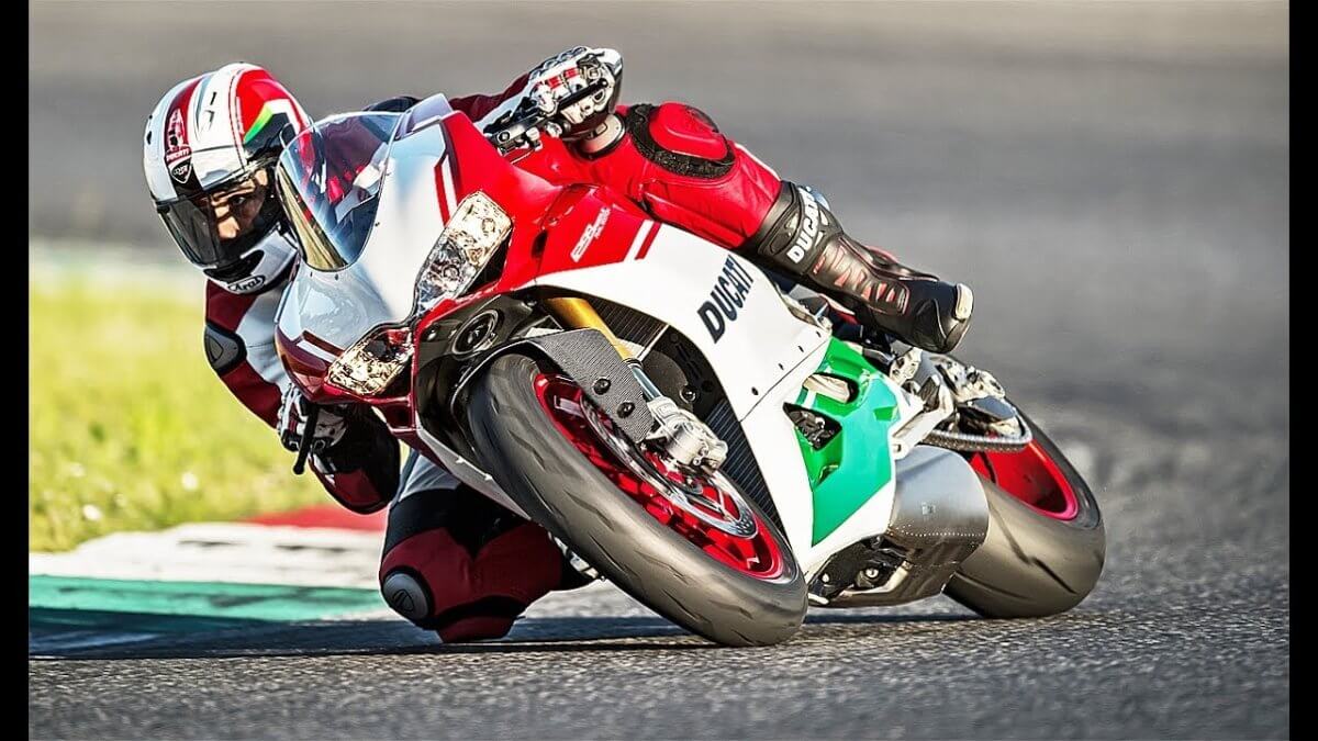 Part 1: EIGHT MOST POWERFUL (CURRENT) PRODUCTION MOTORCYCLES | Stickman Vinyls