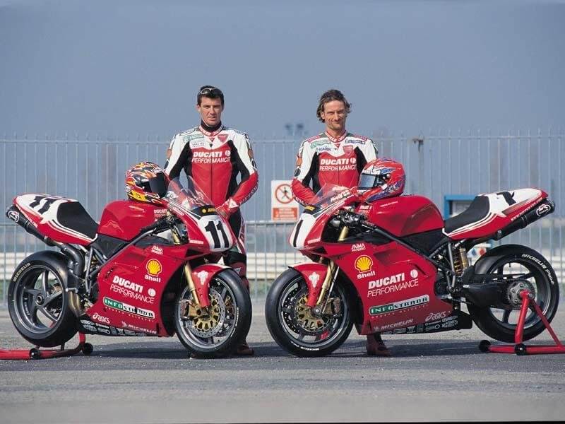 Winning Races On a Ducati 916 (1994 – 1998) | Stickman Vinyls
